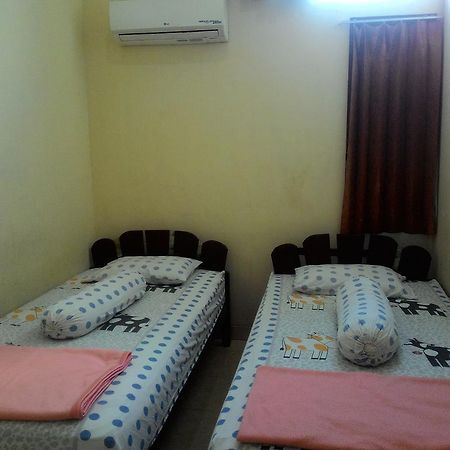 Imam Bonjol Hostel 세마랑 외부 사진