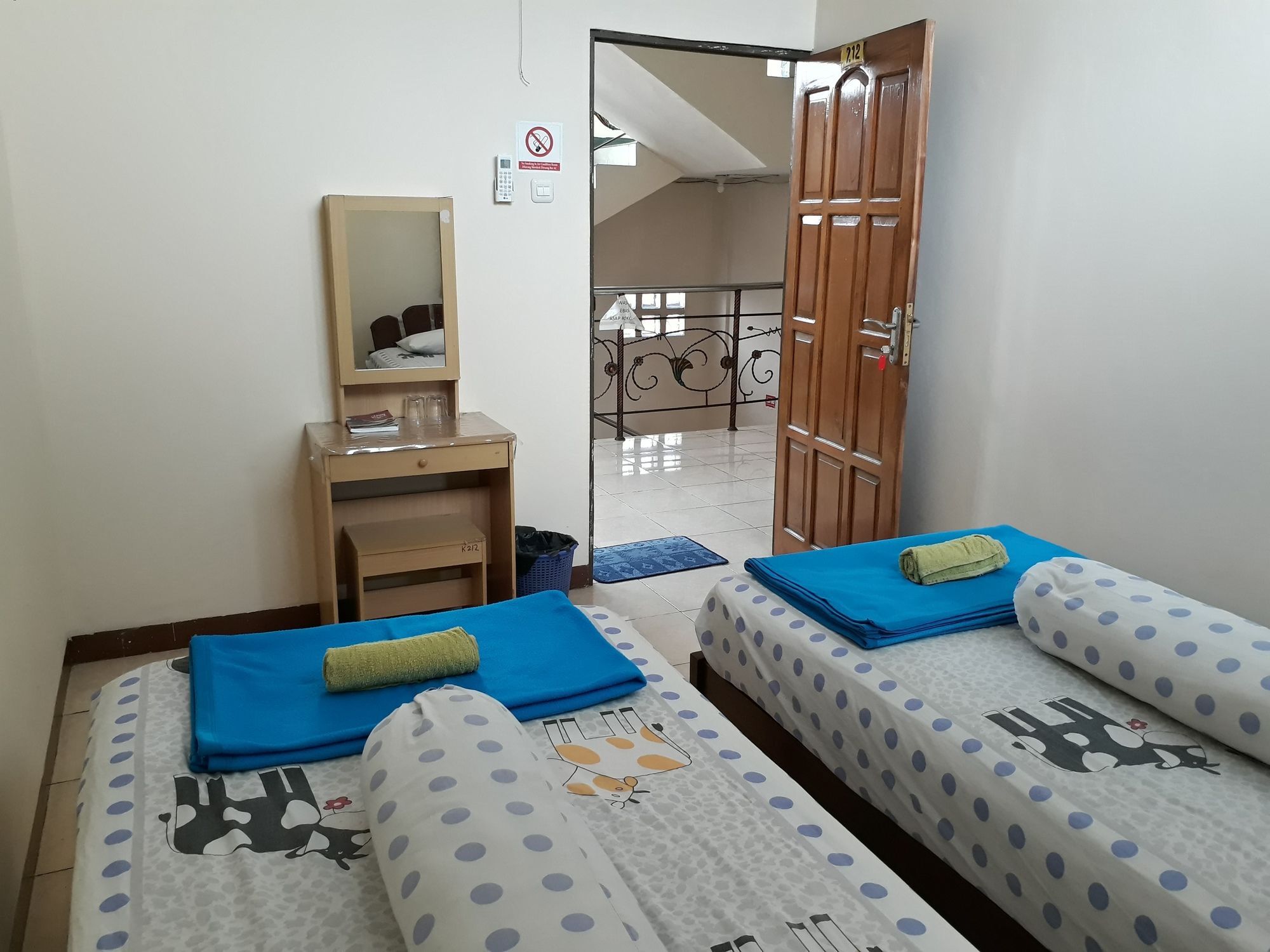 Imam Bonjol Hostel 세마랑 외부 사진